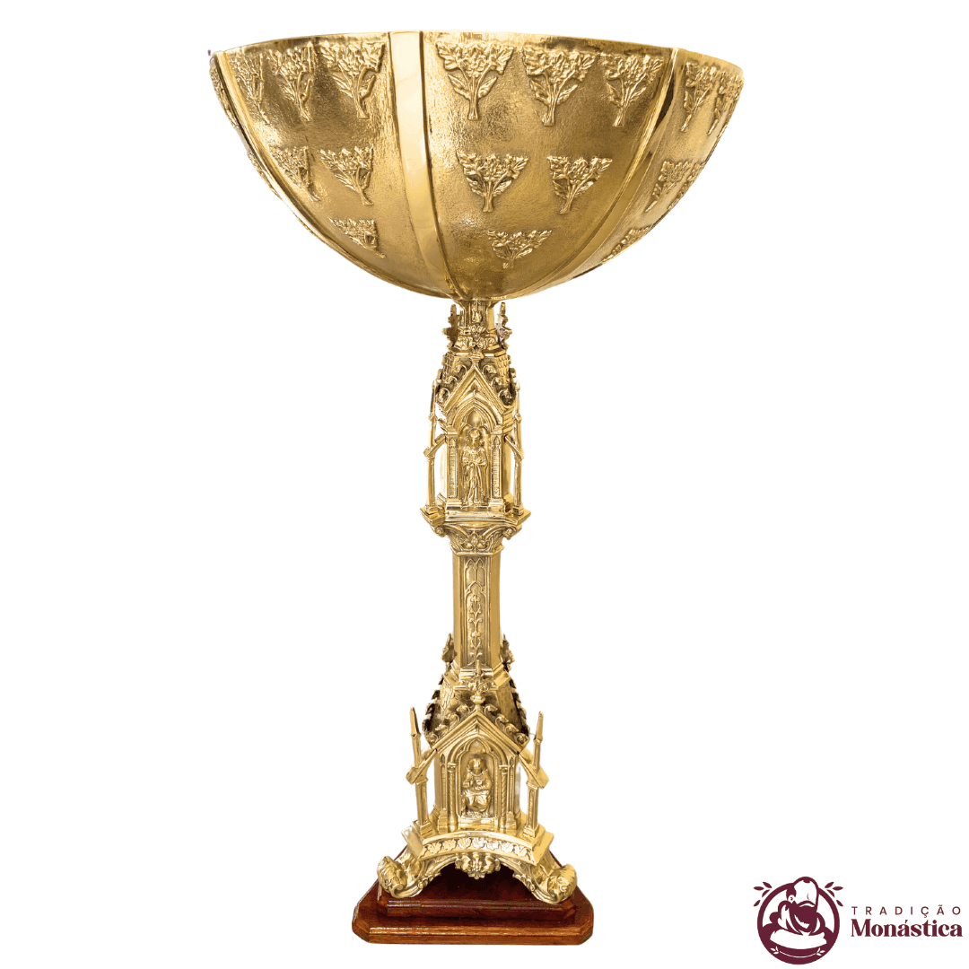 Pia Batismal Gótica em Bronze - 1