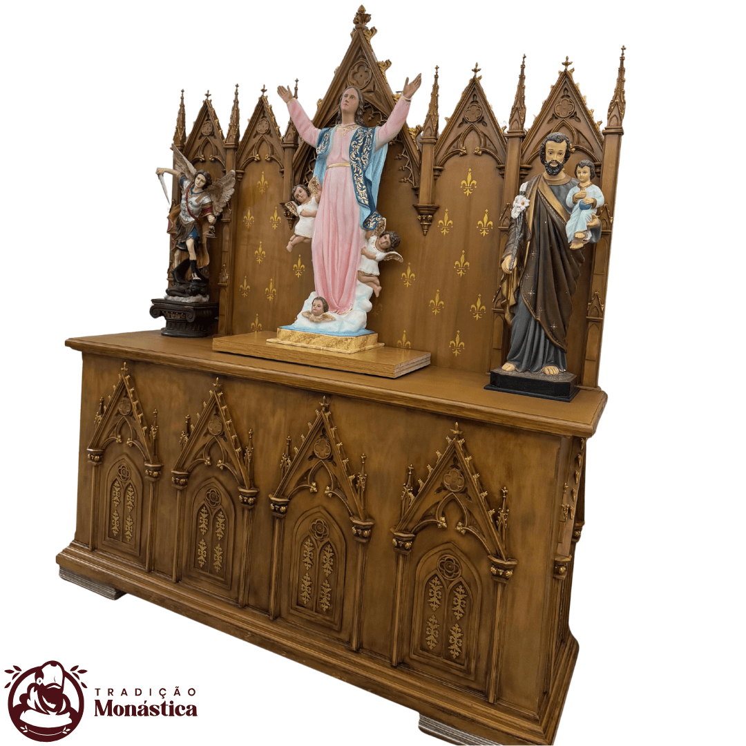 Altar Gótico em Madeira e Resina - Modelo Exclusivo - 3